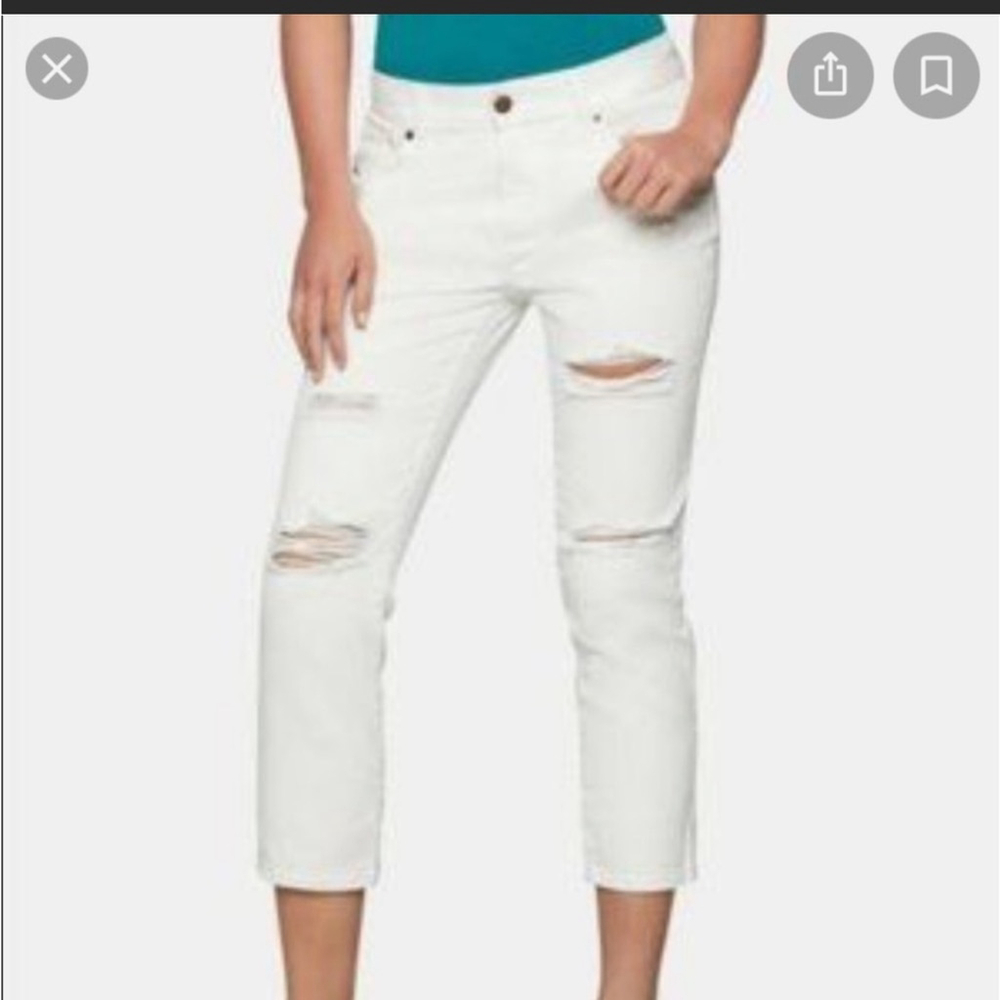 bCBG generation white destructed crop jeans